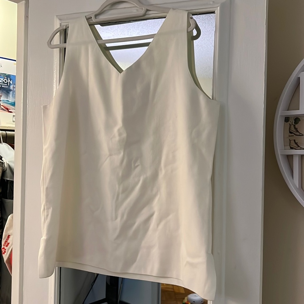 MM La Fleur heavier white crepe blouse +2